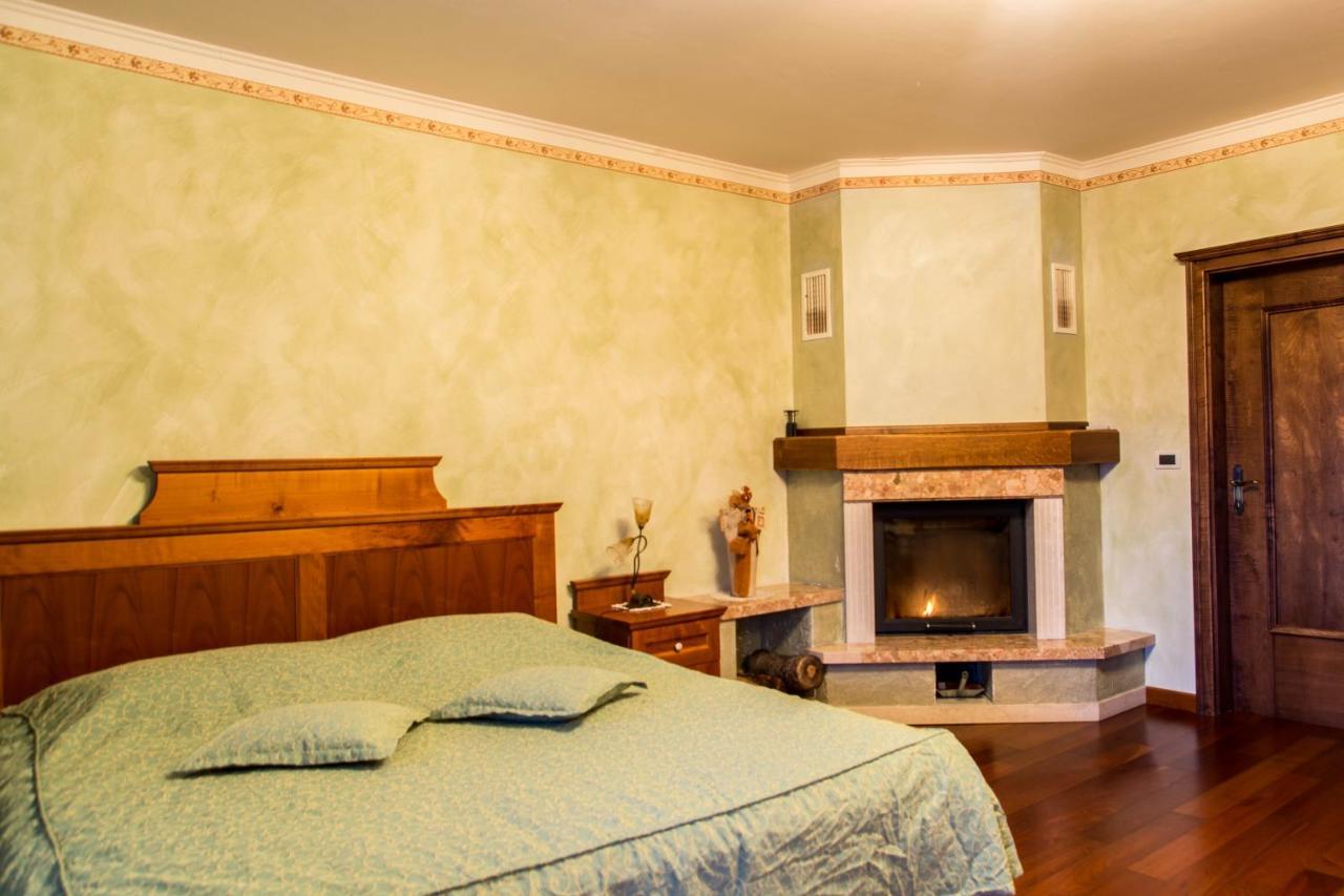 Domacija Pri Damjanu Hotel Kozina Bagian luar foto